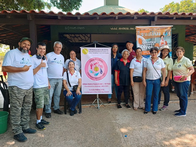 CDCA Sônia e Humberto do Instituto Arvoredo ao lado dos apoiadores do evento. 